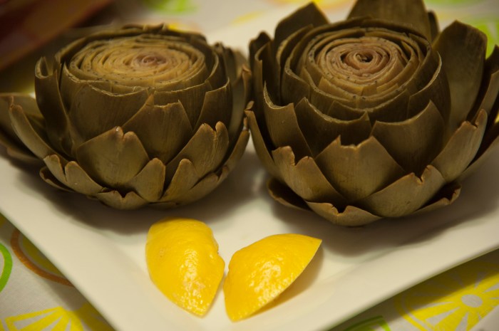 Artichokes with Garlic, Lemon & Butter c Leslie Goddard