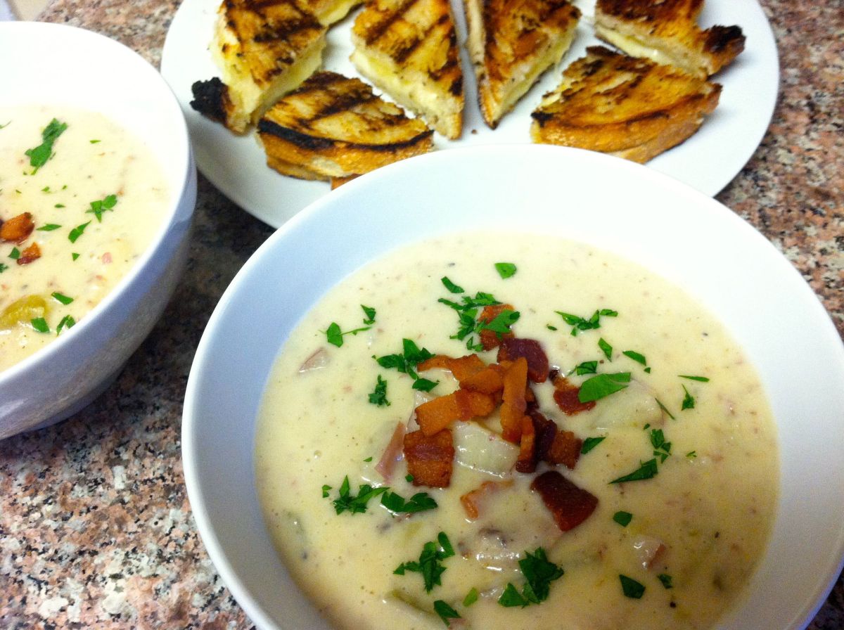 Creamy Chicken and Potato Soup