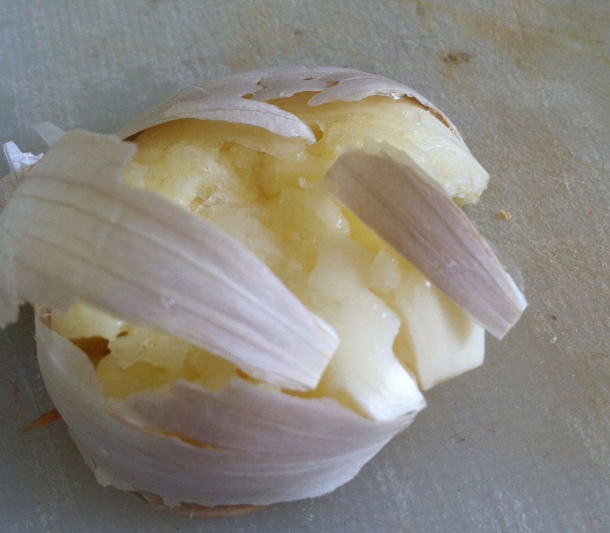Smashed-open garlic.