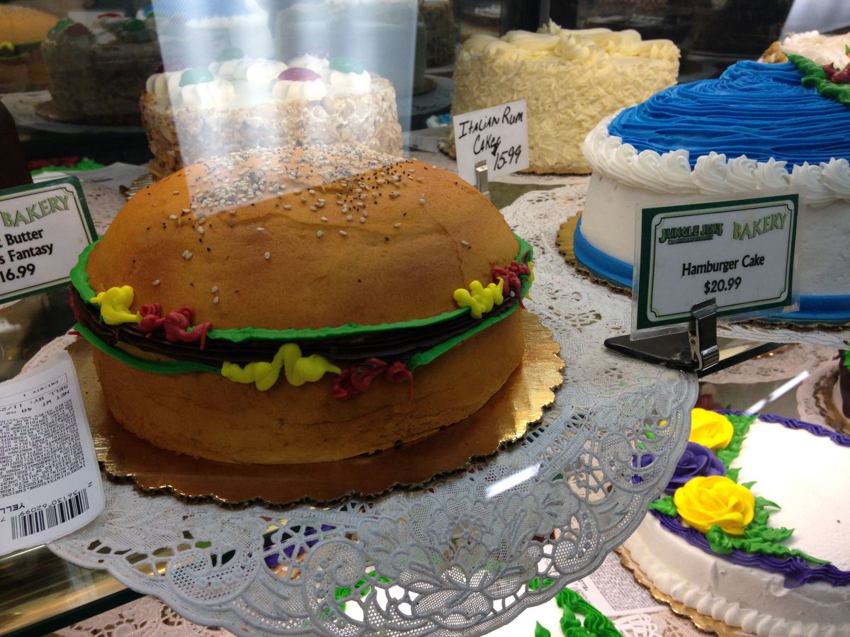 A hamburger cake.