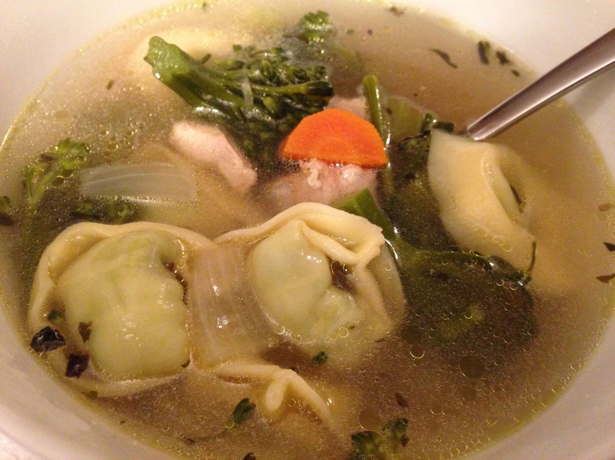 Chicken Tortellini Soup